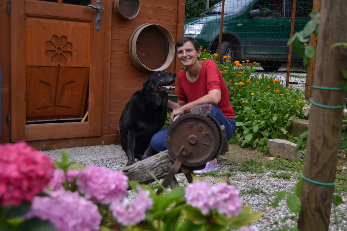 Ca' di Minù sonia and her dog